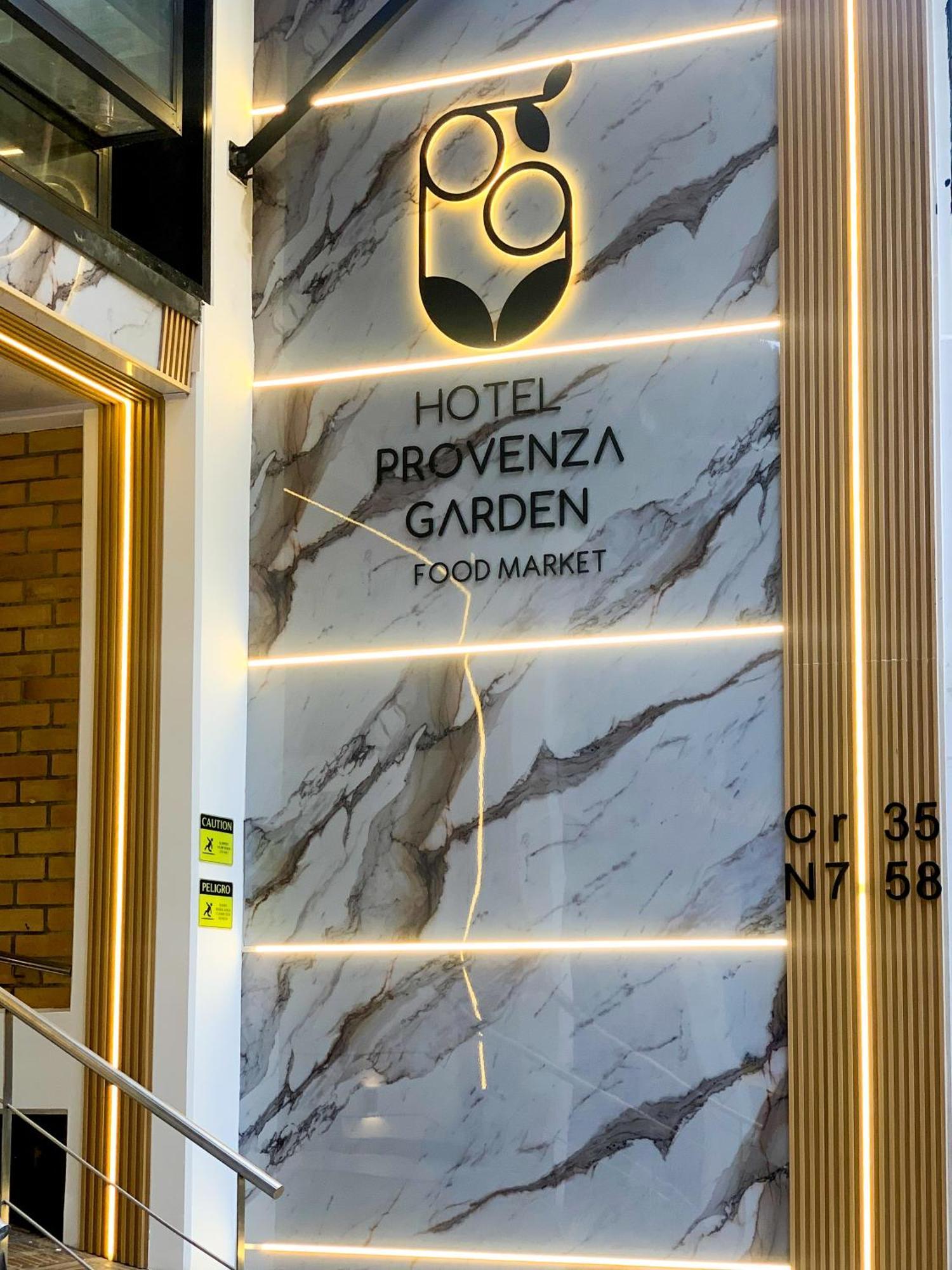 Hotel Provenza Garden メデジン エクステリア 写真
