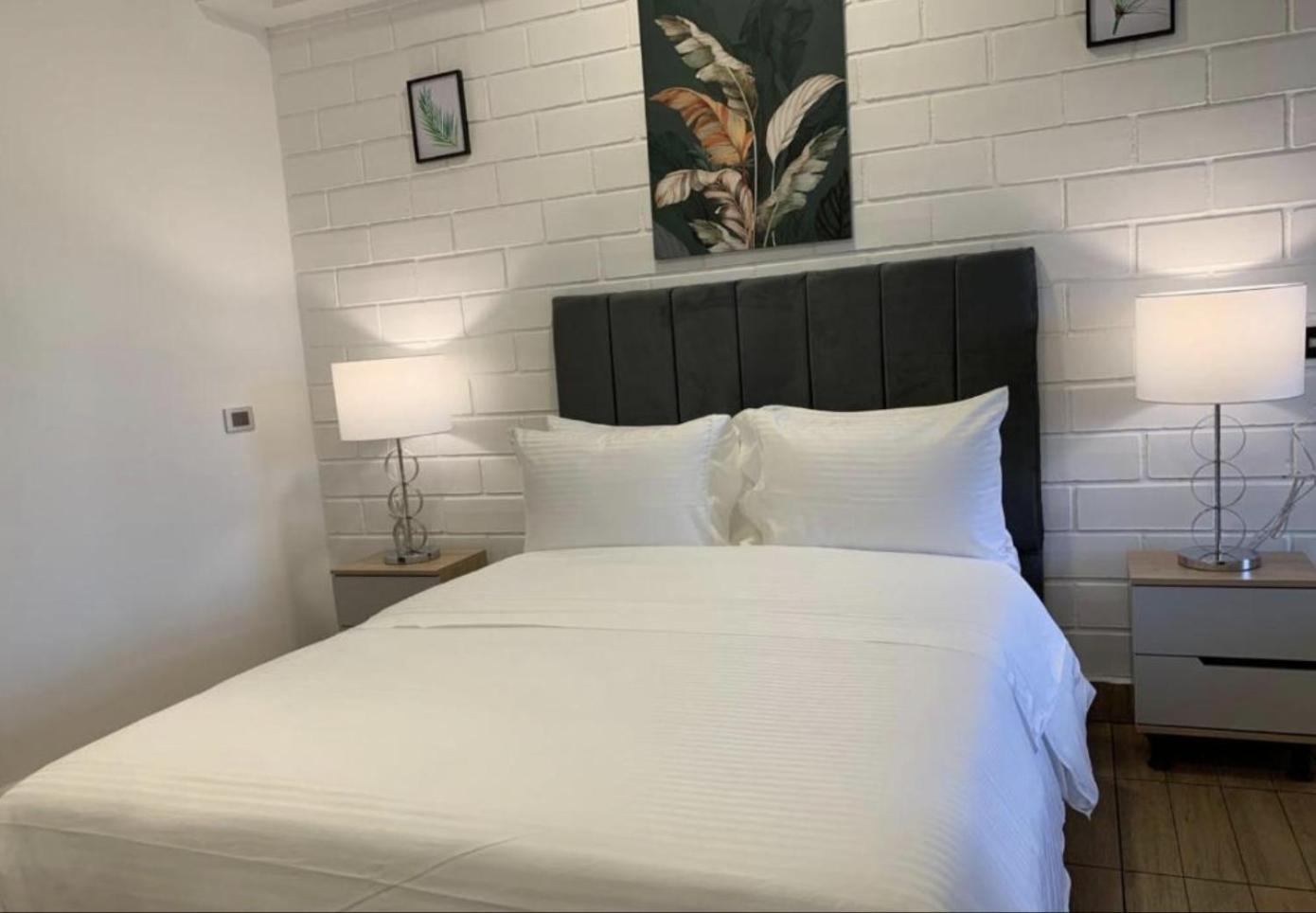 Hotel Provenza Garden メデジン エクステリア 写真